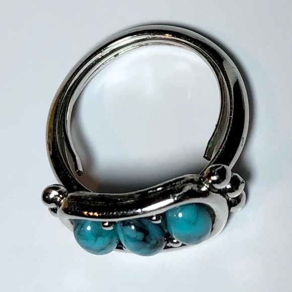 COPY - Turquoise & silver (-tone?) ring; adjustable size (but small - see descr… - Picture 4 of 4